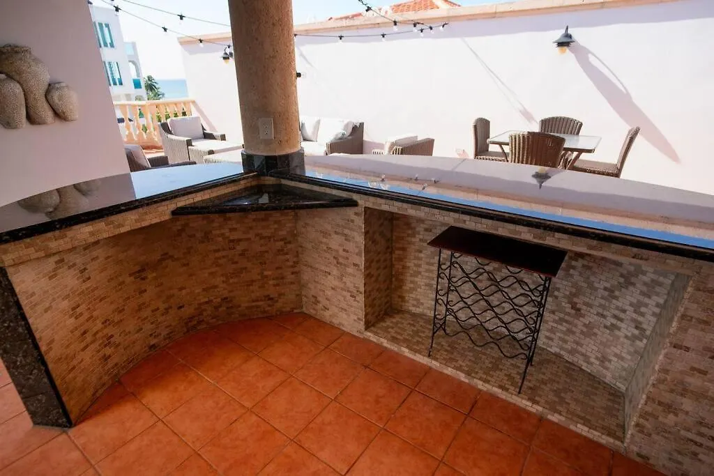 Costa Ensenada Penthouse 505 Across The Street From Balneario Beach Rincon Appartamento