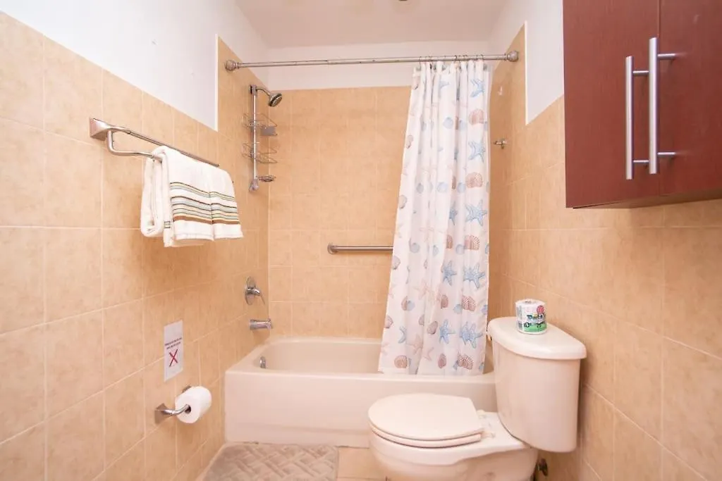 Costa Ensenada Penthouse 505 Across The Street From Balneario Beach Rincon Appartamento